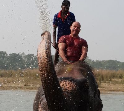  Justin Pearce Cycling on the  tour with redspokes